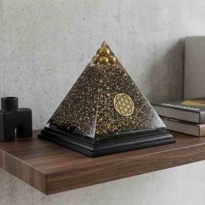 PIRAMIDE ORGONITA SHUNGITA Y BRONCE